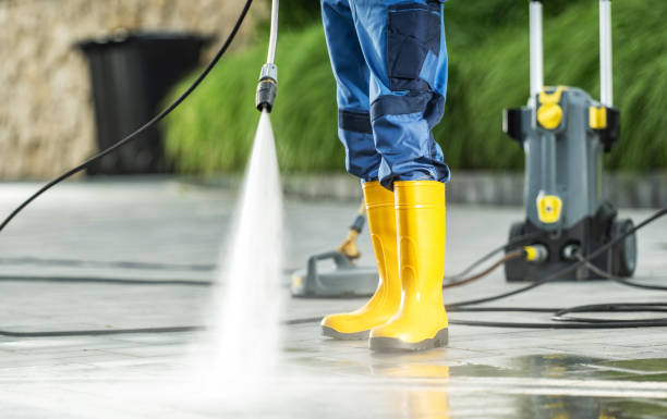 Best Commercial Pressure Washing  in Altamonte Springs, FL
